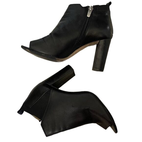 Marc Fisher Black Leather Open Toe Side Zip High Heel Ankle Booties Sz 6.5 - Picture 1 of 13